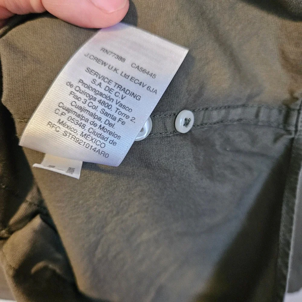 J.Crew Button Down Up Shirt Medium Secret Wash Stretch Classic Fit Olive Green